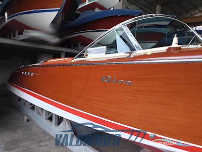 Riva Aquarama Super Motorboten 1968, met Riva motor, Italië