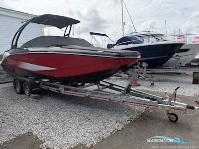 Scarab 215 Motorboten 2015, met Rotax motor, United Kingdom
