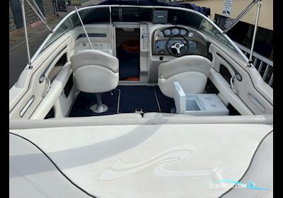 Sea Ray 220 SSE Motorboten 2005, met MerCruiser 4.3L MPI V6 (220 PS) motor, Duitsland