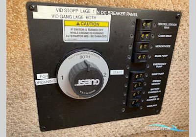 Sea-Ray 255 Sundanser ( Ligger i Roskilde ) (Sat 10.000,- ned ) Motorboten 2009, met MerCruiser motor, Denemarken