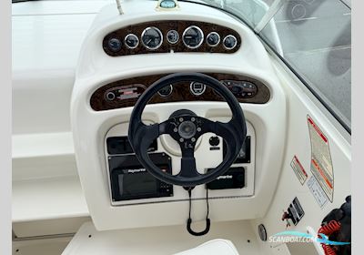 Sea Ray 275 Sundancer Motorboten 2002, met Mercruiser motor, United Kingdom