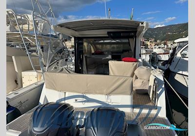 Sealine C335V Motorboten 2022, met Yamaha V6 motor, Italië