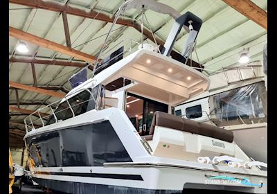 Sealine F380 Motorboten 2015, met Volvo Penta D6 330 EVC motor, Sweden