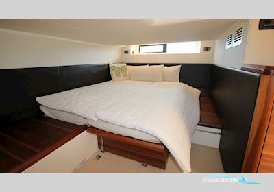 Sealine F42  Motorboten 2012, met Volvo Penta motor, Denemarken