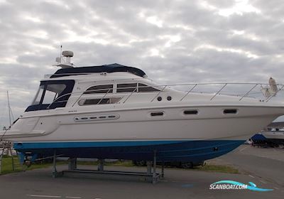 Sealine F44 Motorboten 1999, met Cummins motor, Denemarken