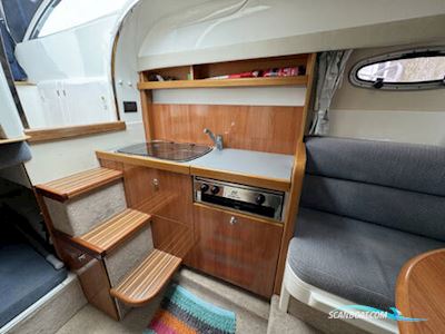 Sealine International S23 Sport Motorboten 2003, met Volvo Penta Kad 32 motor, United Kingdom