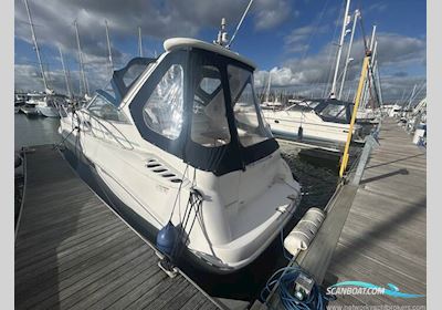 Sealine International S28 Motorboten 1997, met Volvo AD31 motor, United Kingdom