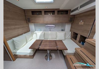 Sealine International SC47 Motorboten 2011, met Cummins motor, United Kingdom