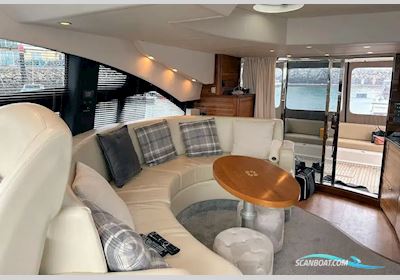 Sealine T50 Motorboten 2012, met Volvo Penta motor, United Kingdom