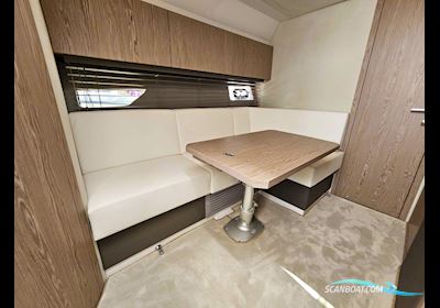 Sessa C38 - Demo Motorboten 2023, met Volvo Penta D4 x2 motor, Kroatië