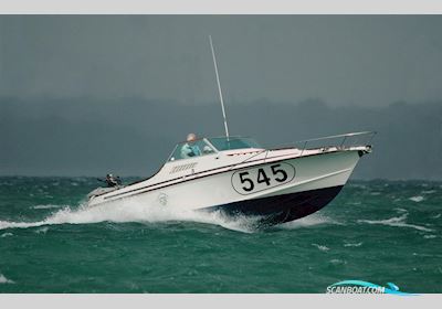 Souter & Sons Cowes-Torquay-Cowes race boat Motorboten 1970, met Twin turbo-charged Yanmar 6LPS of 315 hp each with about 350 hours since re-build. motor, United Kingdom