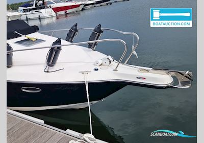 Starcraft 2650 Express Motorboten 2007, met Mercruiser motor, België