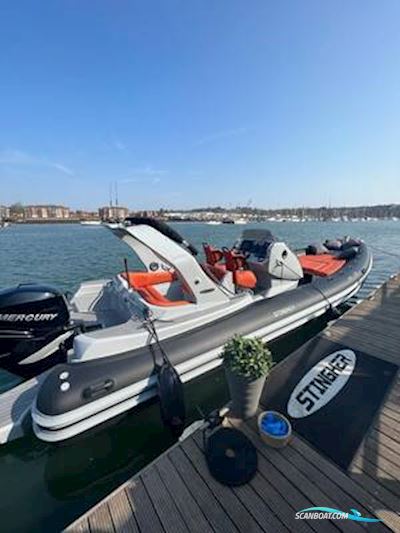Stingher 900 GT Motorboten 2022, met Mercury Verado motor, United Kingdom