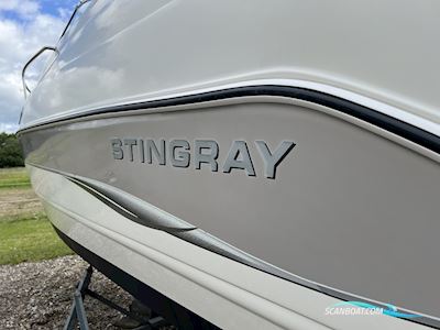 Stingray 240 CS Motorboten 2006, met Mercruiser 5,0 MPI motor, Denemarken