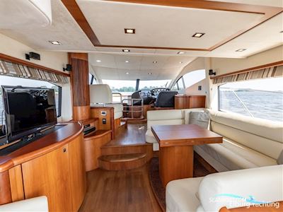 Sunseeker Manhattan 52 - Fly Motorboten 2011, The Netherlands