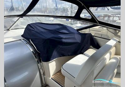 Sunseeker Mystique 42 Motorboten 1992, met Detroit motor, United Kingdom