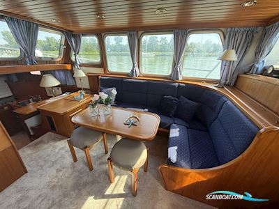 Super Lauwersmeer Kotter 12.80 AK Cabrio Motorboten 1991, met Iveco motor, The Netherlands