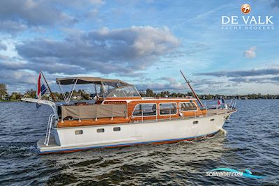 Super Van Craft 1160 Motorboten 1982, met Volvo Penta motor, The Netherlands