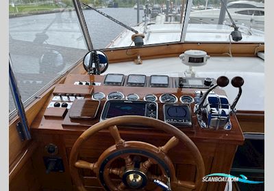 Super Van Craft 12.60 Motorboten 1988, met 2 motor, The Netherlands
