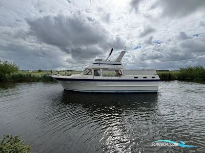 Trader 41+2 Motorboten 1988, met Ford Sea Lion motor, The Netherlands