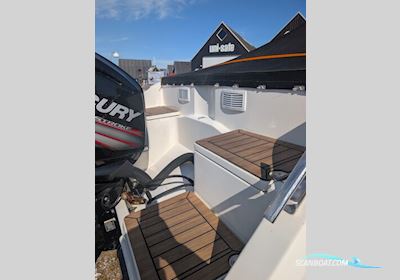 Uttern D57 Motorboten 2013, met Mercury motor, Denemarken