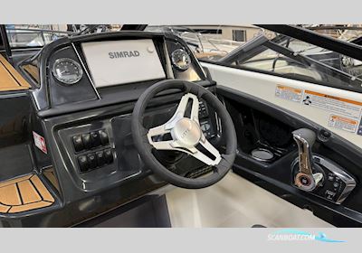 Uttern D70 Motorboten 2026, met Mercury motor, Sweden