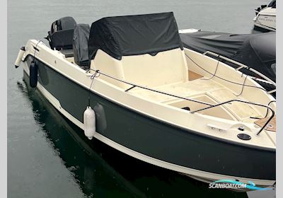 Uttern S65 Motorboten 2021, met Suzuki DF250 motor, Denemarken