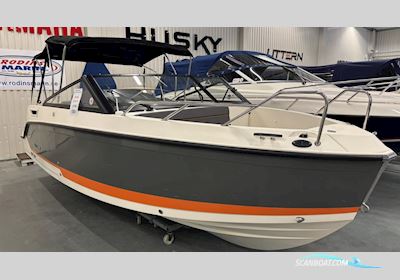 Uttern T65 Motorboten 2021, met Mercury motor, Sweden
