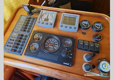 Vacance Solide 37 Motorboten 2000, met 1 motor, The Netherlands