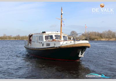 Valkvlet 1000 OK Motorboten 1997, met Beta Marine Ltd motor, The Netherlands