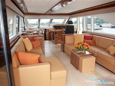 Van Den Hoven Executive 2100 Motorboten 2019, The Netherlands