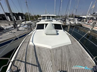 Van Der Valk 49 Royal Cruiser Motorboten 1993, met 2 x Volvo Penta Kamd 42B
 motor, Denemarken