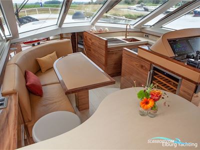 Van den Hoven Executive 2100 Motorboten 2019, The Netherlands