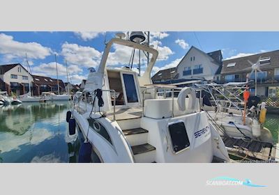 Viking Marine 34 aft cabin Motorboten 2005, met Yanmar 4LHA-STP motor, United Kingdom
