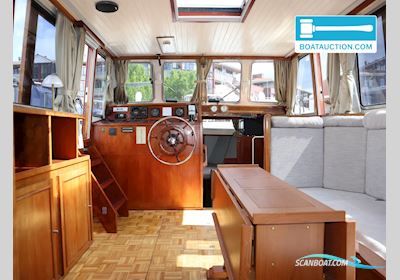 Visserstrawler 1050 Motorboten 1986, met Daf motor, The Netherlands