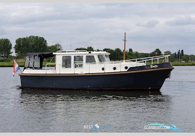 Vripack 965 OK Motorboten 2004, met Vetus Deutz is Een Samenwerking Tussen Het Nederlandse Vetus en Het Duitse Deutz, Waarbij Deutz-Motoren Zorgen Voor Betrouwbare, Efficiënte en Duurza motor, The Netherlands