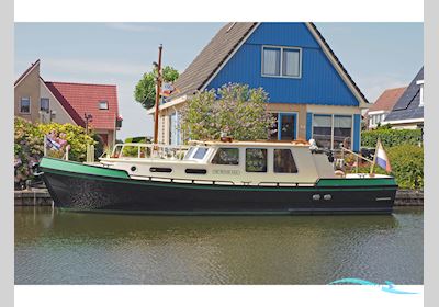 Vripack Stevenvlet De Mooie Nel 950 OK Motorboten 2003, met Nanni 4.220E motor, The Netherlands
