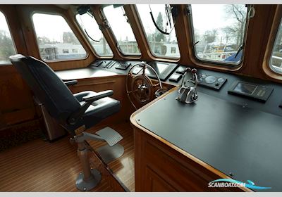 Vripack Trawler 1500 Motorboten 2002, met New Holland motor, The Netherlands