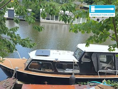 WATERLAND 750 Motorboten 1982, met Peugeot motor, The Netherlands