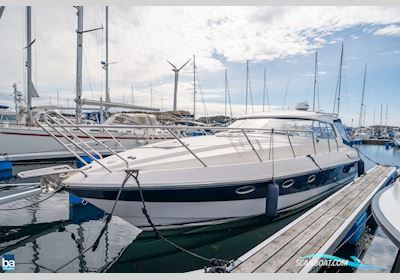 Windy 37 HT Grand Mistral Motorboten 2004, met Volvo Penta KAD 300 x2 a 285hk motor, Sweden