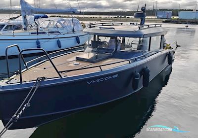 XO Explr 10 S Motorboten 2021, met Mercury Verado V8 Ams motor, Estland