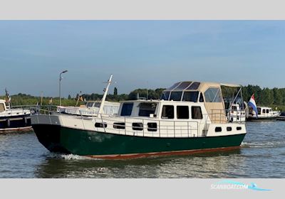 Zeeschouw 11.00 AK Motorboten 1991, met Mercedes motor, The Netherlands