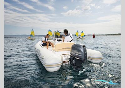 Yamaha F50Letl Motoren 2025, met Yamaha F50Hetl motor, Denemarken