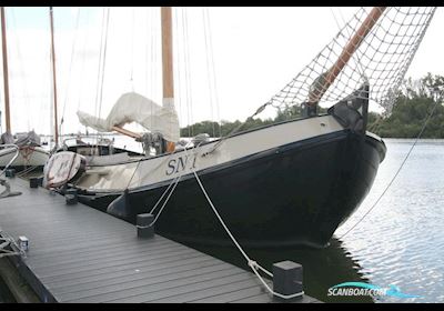 Barge Lemsteraak Motorsailer 2005, The Netherlands