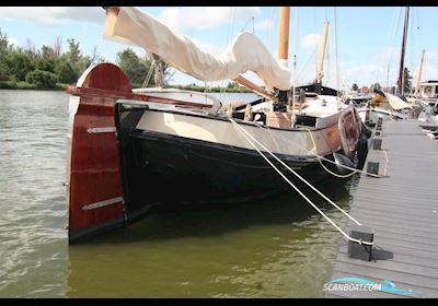 Barge Lemsteraak Motorsailer 2005, The Netherlands