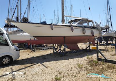 Coronet Elvström MS 38 Motorsailer 1977, with Volvo MD 22 engine, France
