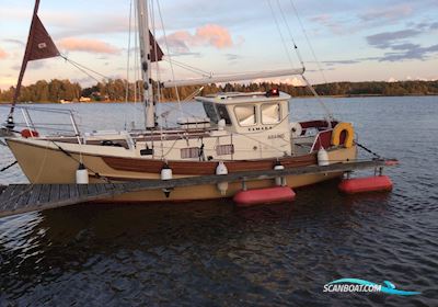 Fisher 25 Motorsailer 1999, with Yanmar 3GM 30F engine, Finland