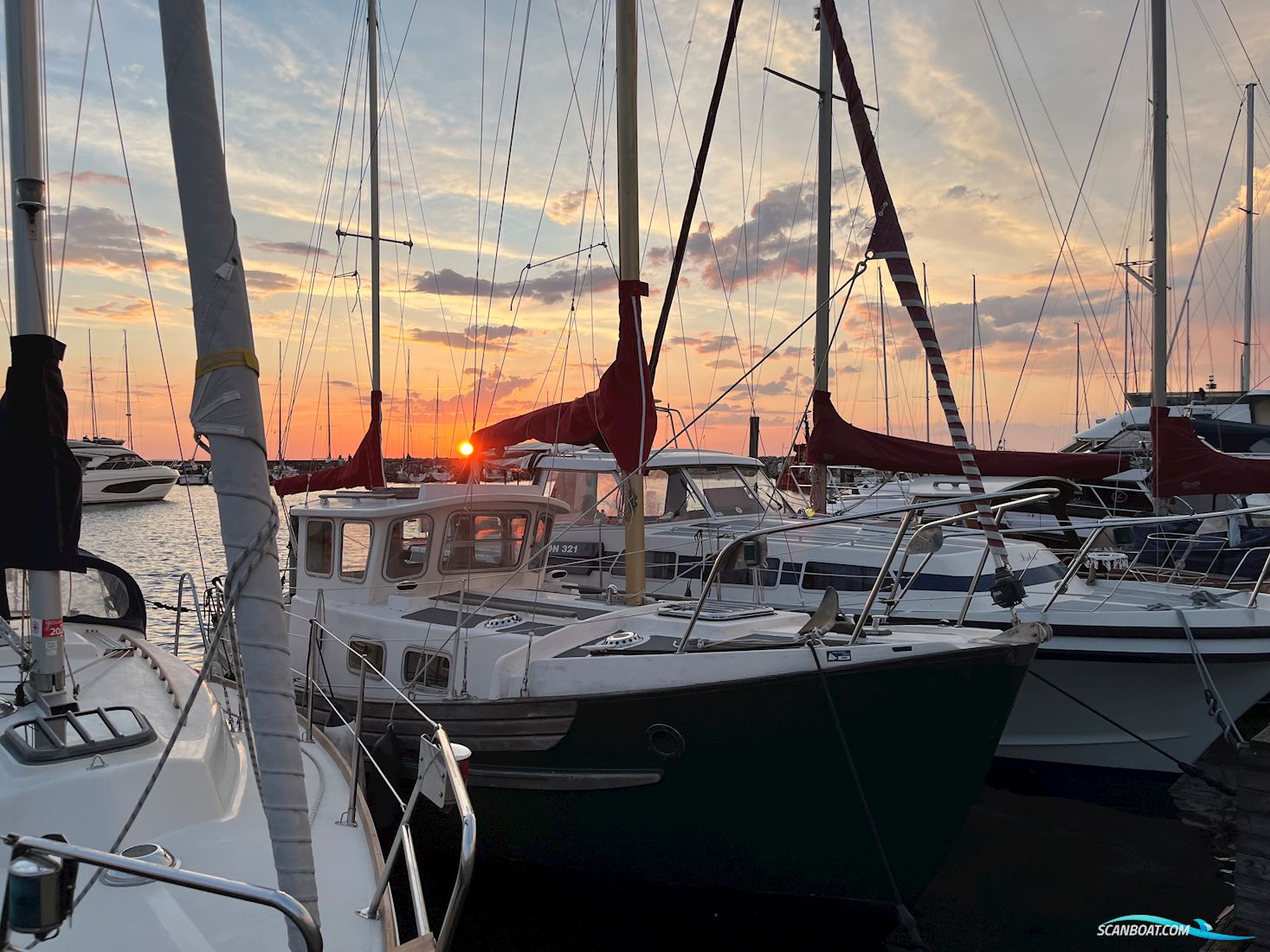 Fisher 25 Motorsailer 1974, with Sole 34 engine, Denmark