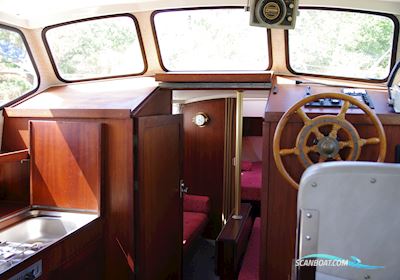 LM 27 Motorsailer 1980, with MD 11 C engine, Sweden
