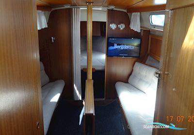 Lm 28 Motorsailer 1986, with Bukh DV 24 engine, Denmark